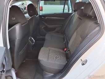 Škoda Octavia 4 2.0TDI 110kW DSG Virtual Matrix ACC DCC HUD - 10