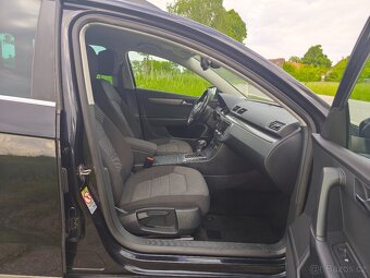 Volkswagen PASSAT KOMBI - 209tis/km - DSG - 2011 - 10