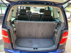 Volkswagen Touran, 2,0FSI,7mist,nové rozvody - 10