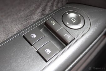 Opel Astra 1.9CDTI XENON KLIMA NAVI (2008) - 10