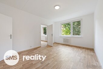 Prodej bytu 2+1 po rekonstrukci, Brno–Chrlice, ul. Jánošíkov - 10