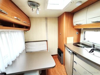 Karavan Hobby 500 KFMe, Deluxe, mover, předstan, palandy - 10