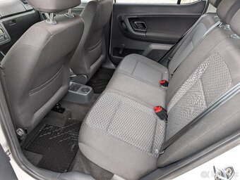 ŠKODA FABIA II 1.2HTP 51kW 2014 KLIMA TOP STAV - 10