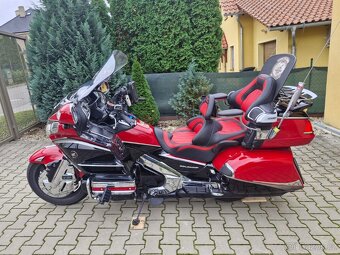 Honda goldwing 1800 - 10