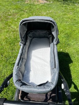 Britax Go Big - 10