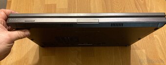 Hp elitebook 8770w nové ssd. - 10