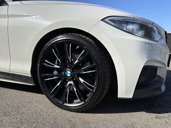 BMW 220d M-Performace - 10