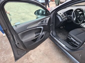 Opel Insignia 2.0 D 2009 - 10