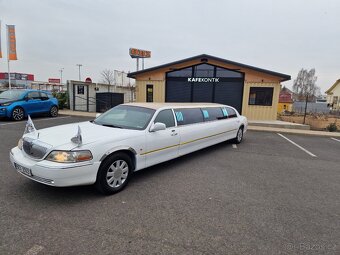 Lincoln town car 8.6m 9 míst r.v 2007 model 06-11 - 10