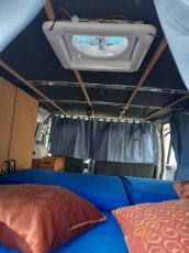 Obytné auto - dodávka Ford Transit - 10