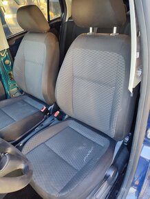 Škoda Fabia 2 kombi 1.2tsi díly modrá - 10