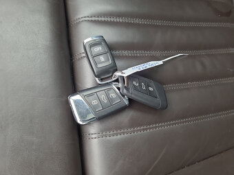 ŠKODA SUPERB 2,0TDI L&K DSG WEBASTO - 10