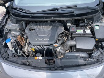 Hyundai I30, 1.6i 88kW - 10