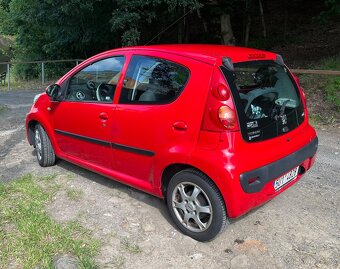 Peugeout 107 1.0i r.v. 2008 - 10