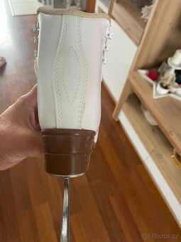 Krasobrusle Jackson Artiste vel.32 - 10
