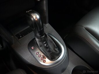 Volkswagen Touran 1.6 TDi ,  77 kW nafta, 2012 - 10