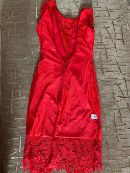 Krajkové šaty večerní, vel.M - 10