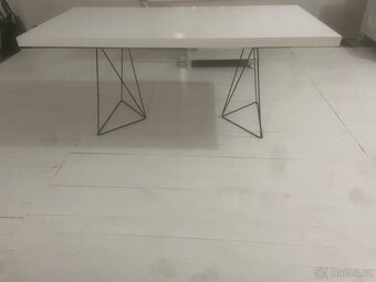 Designový luxusní stůl - 10