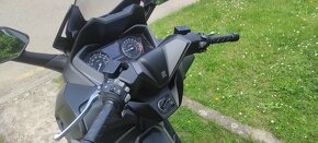 HONDA FORZA 125CCM ABS - 10