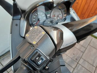 Aprilia Atlantic 250, výborný stav, po TK - 10