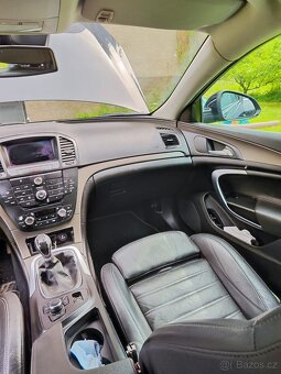 Opel Insignia - 10