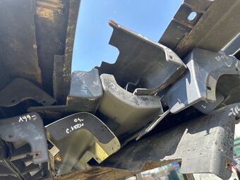 Prodam výfuk Zvody zberne potrubie 1ZZ-FE CELICA T23 1.8 105 - 10