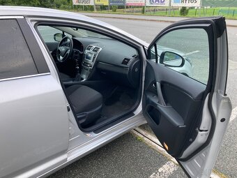 Toyota Avensis 1,8 benzin 2014 - 10