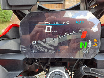 BMW F900XR - 10