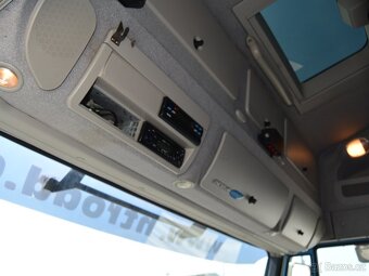 IVECO Stralis AS 440S48 6x4 retarder - 10