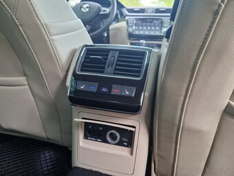 Škoda Superb Laurin&Klement 4x4 Webasto Panorama - 10