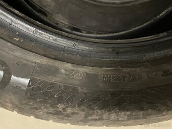 Prodám letní pneu Continental 215/55 r17 - 10