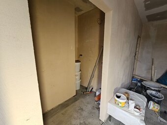 Prodej bytu 1+kk 23 m² Jilemnického 1058, 1 patro. - 10