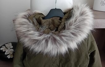 F&F dámská zimní bunda parka vel. M/L - 10
