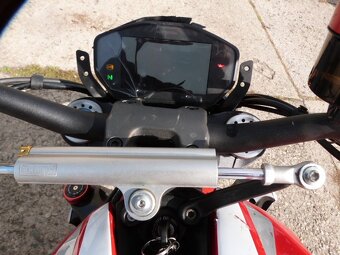 Ducati monster 1200 r - 10