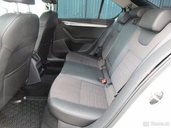 Škoda Octavia 1.2 TSI 110k Ambition - 10