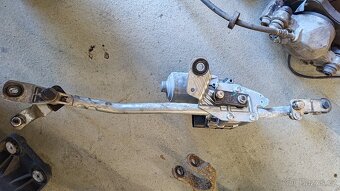 Díly na Audi A6 C7 rok výroby 2014 - 10