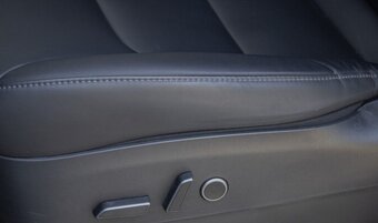 Tesla Model Y Long Range 378kW - 10