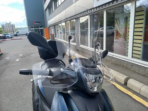 Piaggio Beverly 400 HPE (2022/11800km) - 10