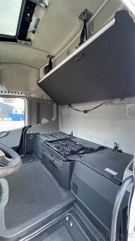 Kabina VOLVO FH Globetrotter XL, Euro 6, rok výroby 2017 - 10