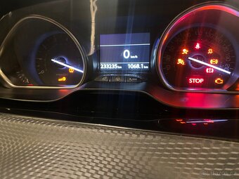 Peugeot 2008 1.2PT 60kw LPG - 10