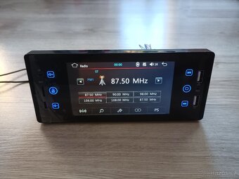 Dotykové 1din autorádio 5" s kamerou Bluetooth FM - 10