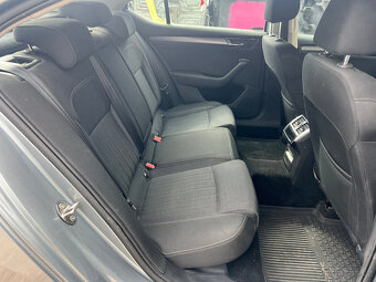 Škoda Superb 2.0TSi 140kW DSG Virtual - 10