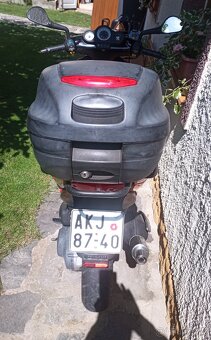 Prodám skútr Peugeot Speedfight 2.obs.50 - 10
