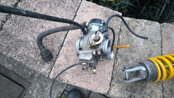 suzuki dr 650 se - 10