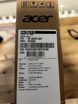 Acer Nitro V 15 black - herní myš nitro - chladící podložka - 10