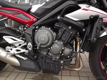 Triumph Street Triple 765 - 10