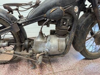 Historický motocykl BMW R35 - veterán, projekt - 10