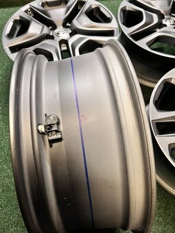 5x114,3 R19 Originál alu Toyota RAV4 5. Generace - JAKO NOVÉ - 10