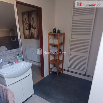 prodej zcela nového atypického podkrovního bytu, 93 m2, ul. - 10