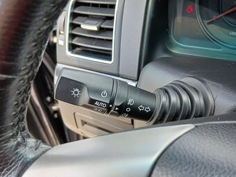 Chevrolet Captiva 2.2CDTi , 135 kW nafta, 2011 - 10